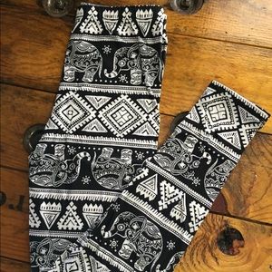 One size elephant print leggings